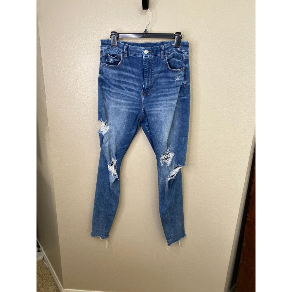 American Eagle Womens Distressed Super Stretch Jeans 12 Regular Medium Wash